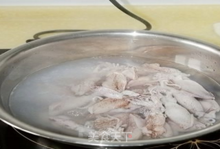 笔管鱼炖豆腐的做法步骤:7