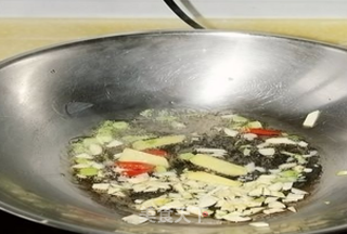 笔管鱼炖豆腐的做法步骤:9