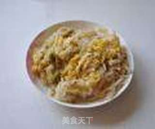 酸菜炒粉的做法步骤:3