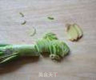 酸菜炒粉的做法步骤:4