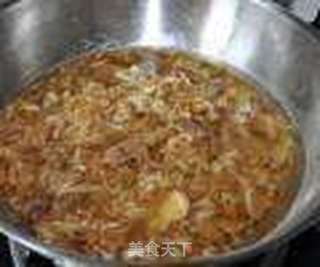 酸菜炒粉的做法步骤:10
