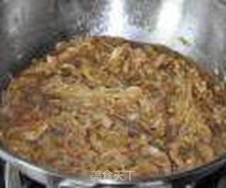 酸菜炒粉的做法步骤:12