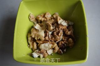 黑豆核桃豆浆的做法步骤:2