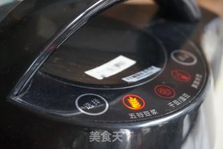 黑豆核桃豆浆的做法步骤:5