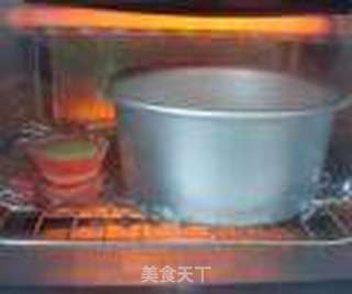 酸奶蛋糕的做法步骤:9
