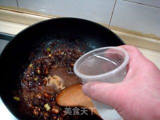京味儿传统家常菜“炒八宝辣酱”的做法步骤:7