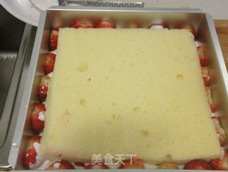 草莓慕斯蛋糕的做法步骤:9