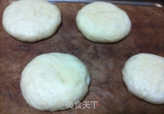 DIY牛肉汉堡的做法步骤:3