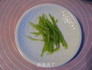 黄花菜芥末粉丝的做法步骤:5
