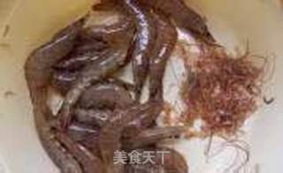白灼虾的做法步骤:2
