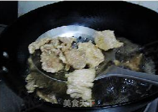 酸酸甜甜果味飘香的---香橙咕噜肉的做法步骤:7