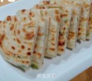 京味儿家常面食“葱花饼”的做法步骤:16