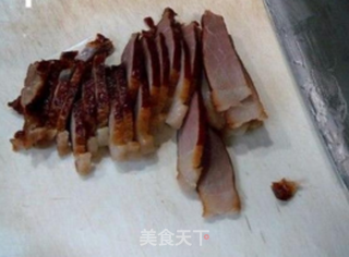 家常菜“芦笋炒腊肉”的做法步骤:3