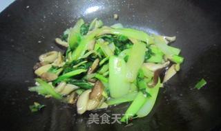 【香菇油菜】--孕妈咪15周菜谱的做法步骤:7