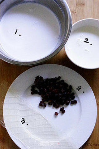 红豆抹茶慕斯的做法步骤:11