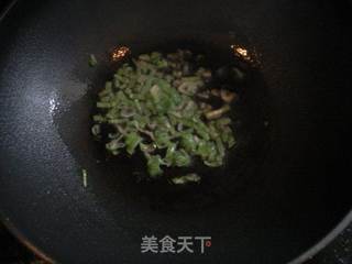 新端午糯米美食——伪猪血糯米肠的做法步骤:6