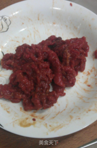 菠萝炒牛肉的做法步骤:3