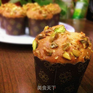 幸福感满分的蛋糕——酱香开心果马芬的做法步骤:6