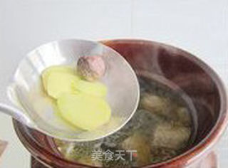 山药炖土鸡的做法步骤:4