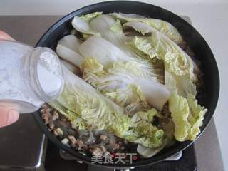 肉末娃娃菜粉丝煲的做法步骤:8