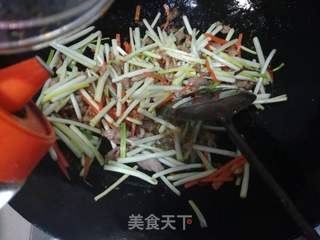 韭黄炒肉丝的做法步骤:9