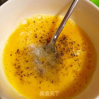 夏威夷炒饭(菠萝饭)的做法步骤:2