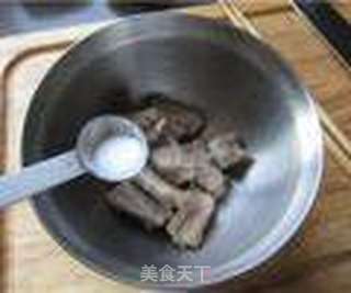 菠萝排骨的做法步骤:2