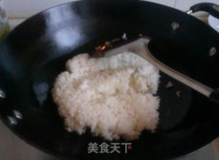 黄金虾仁蛋炒饭的做法步骤：7