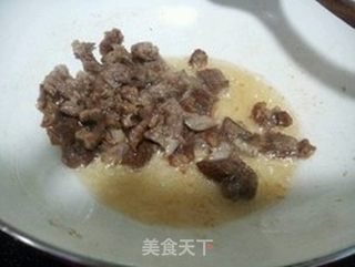 土豆烩牛肉的做法步骤：5