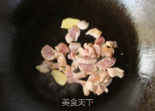 菜花炒肉的做法步骤:4