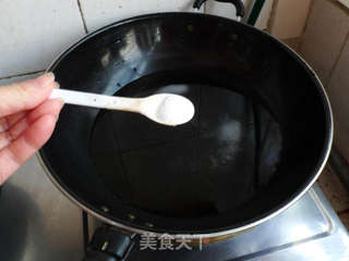 鲜笋炒腊肠的做法步骤:2