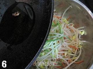 凉拌黄豆芽的做法步骤：6