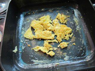 蛋炒莴笋的做法步骤:6