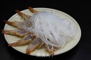蒜蓉粉丝蒸虾的做法步骤:5
