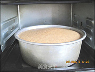 八寸海绵蛋糕的做法步骤:12