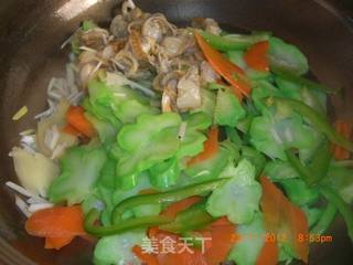 扇贝炒西兰花根的做法步骤:6
