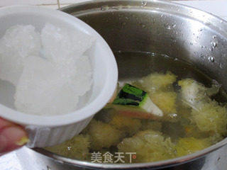 冰糖银耳西瓜盅的做法步骤:8