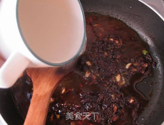 韩式辣酱汤鲜鱼火锅的做法步骤:10