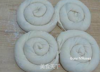 春游小食经典:葱油手抓饼的做法步骤:13