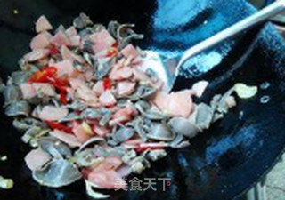 酸萝卜炒鸡胗的做法步骤:7