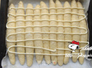 曾经令我流连忘返的美食---【炼奶排包】的做法步骤:9