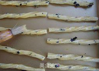 磨牙小食---芝麻海苔棒的做法步骤:7