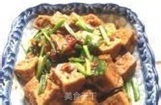 变着花样吃豆腐------韭香烧豆腐的做法步骤:9