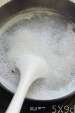 皮蛋瘦肉粥的做法步骤:6