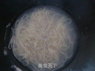 小时候的味道--瘦肉汤面的做法步骤:6