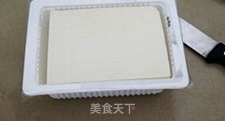 三要点做出外焦内嫩的街头人气小吃——铁板豆腐的做法步骤:2