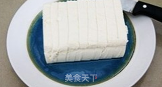 三要点做出外焦内嫩的街头人气小吃——铁板豆腐的做法步骤:3