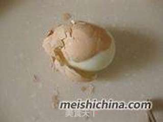 简单做出一锅好卤汤------卤蛋做法(附剥蛋技巧)的做法步骤:3