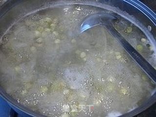 荔枝银耳羹的做法步骤:3
