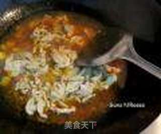川菜经典——水煮肉片的做法步骤：9